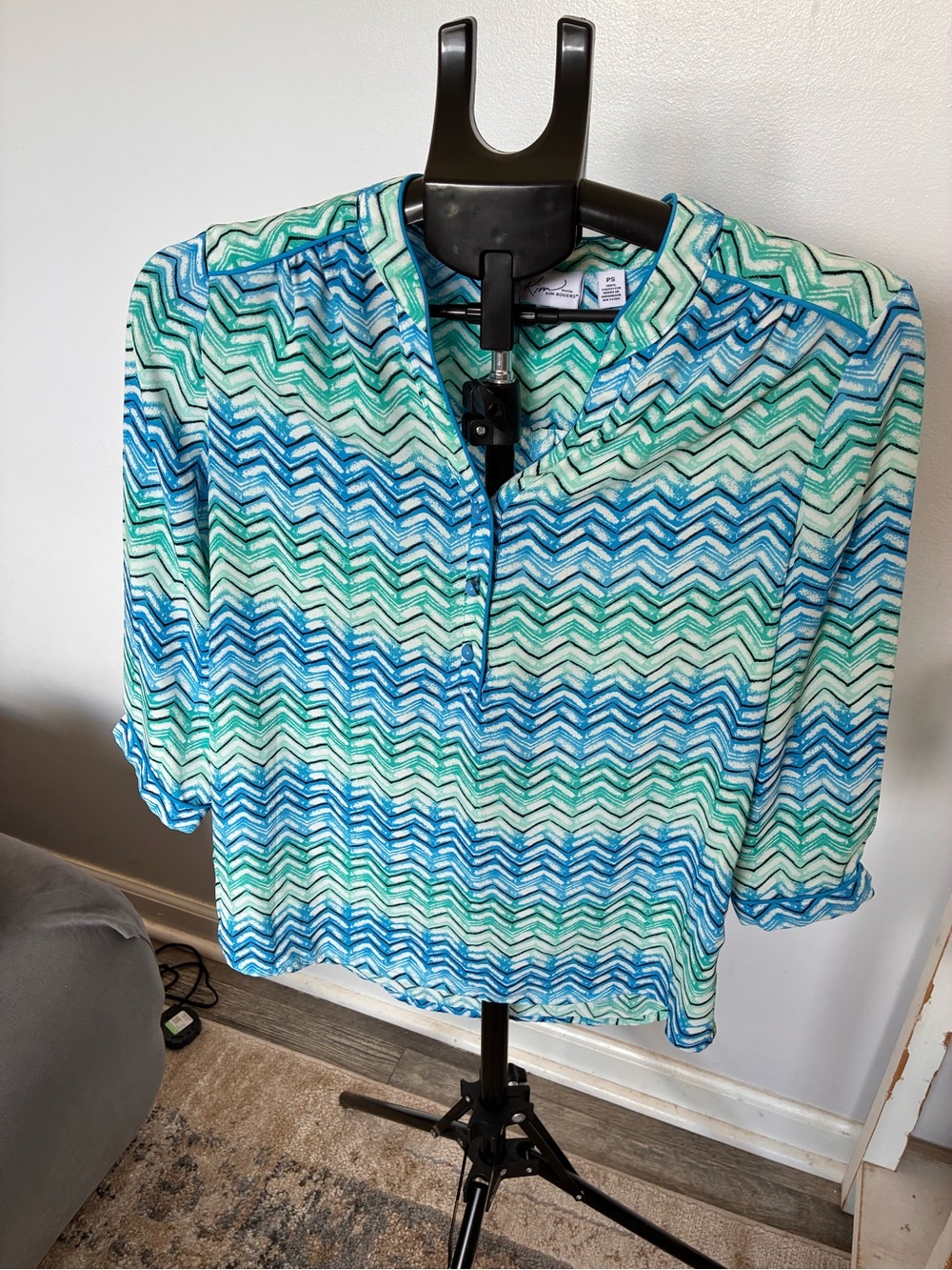 Kim Rogers Chevron Print Blouse in Blue & Green